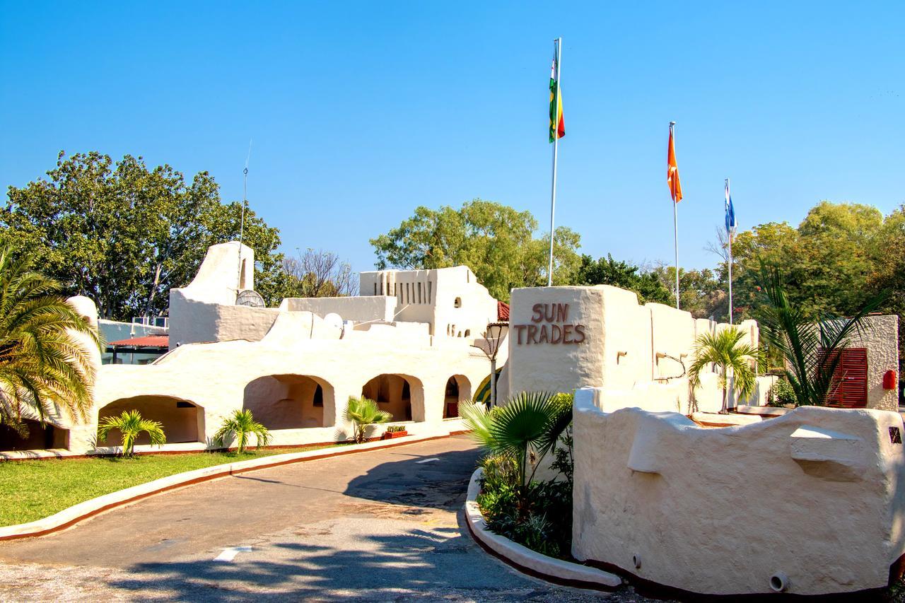 Caribbea Bay Resort Kariba Exterior photo