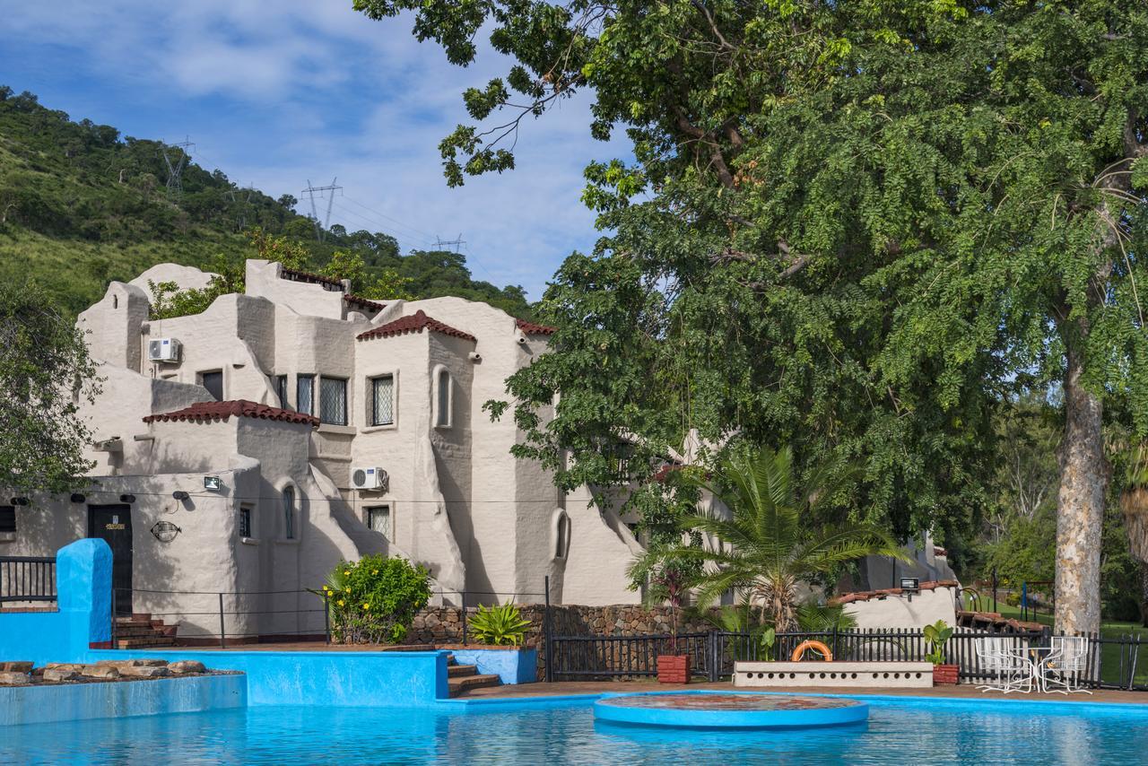 Caribbea Bay Resort Kariba Exterior photo